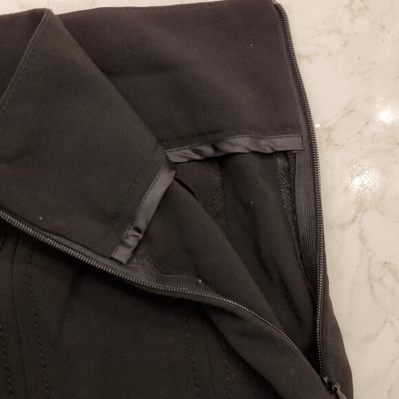 DALIA STRETCH BLACK SKIRT FIT AND FLARE SZ 6 - Picture 6 of 6